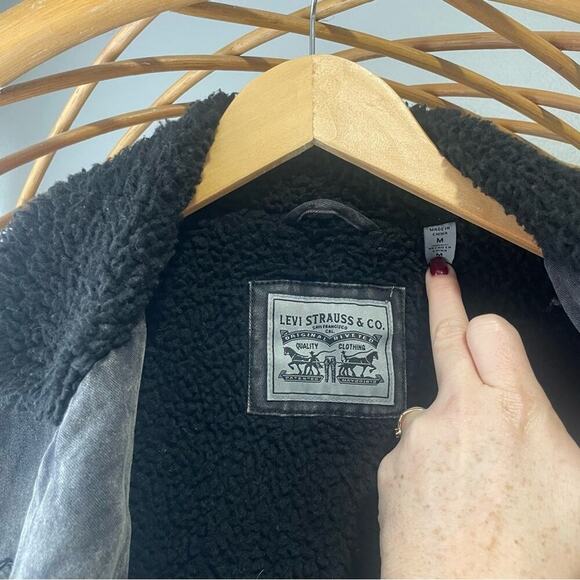 Levi's Acid Wash 💯 Cotton Sherpa Oversized Moto Denim Jean Jacket Women Large M - Picture 5 of 6